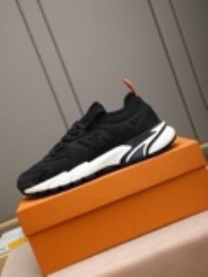 wholesale quality men's louis vuitton shoes model no. 829
